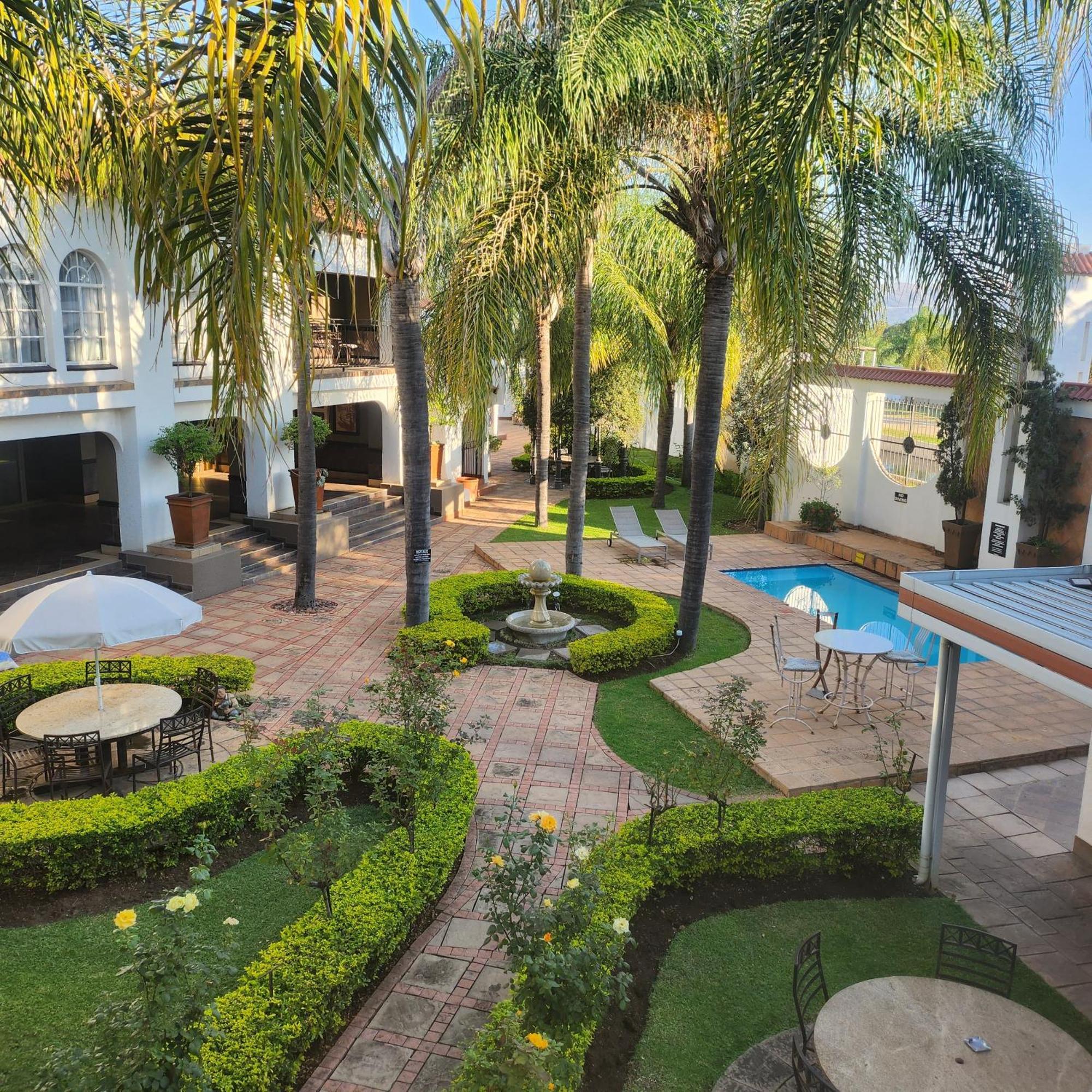 Casa Grande Guest Lodge Brits Ngoại thất bức ảnh