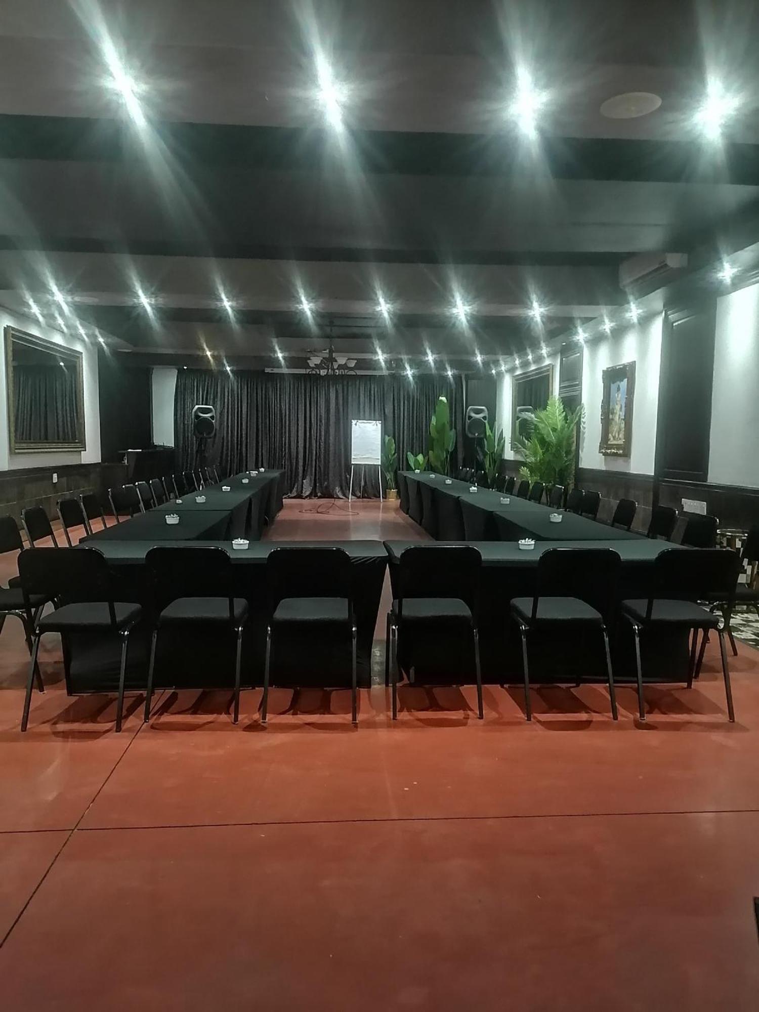 Casa Grande Guest Lodge Brits Ngoại thất bức ảnh