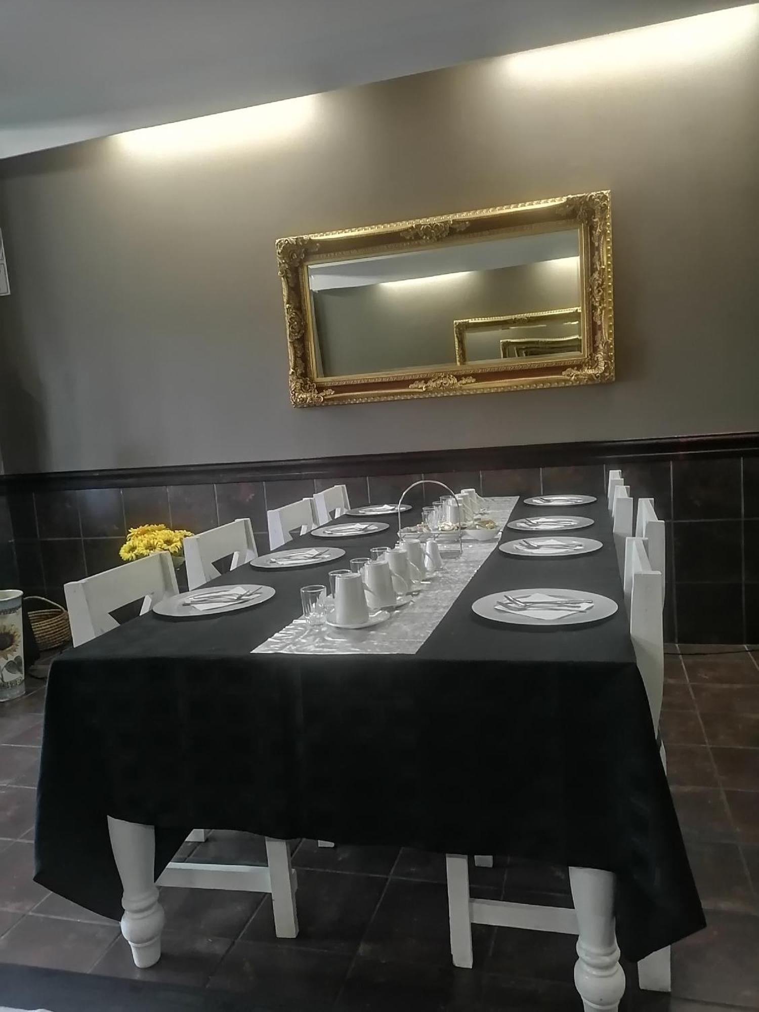 Casa Grande Guest Lodge Brits Ngoại thất bức ảnh